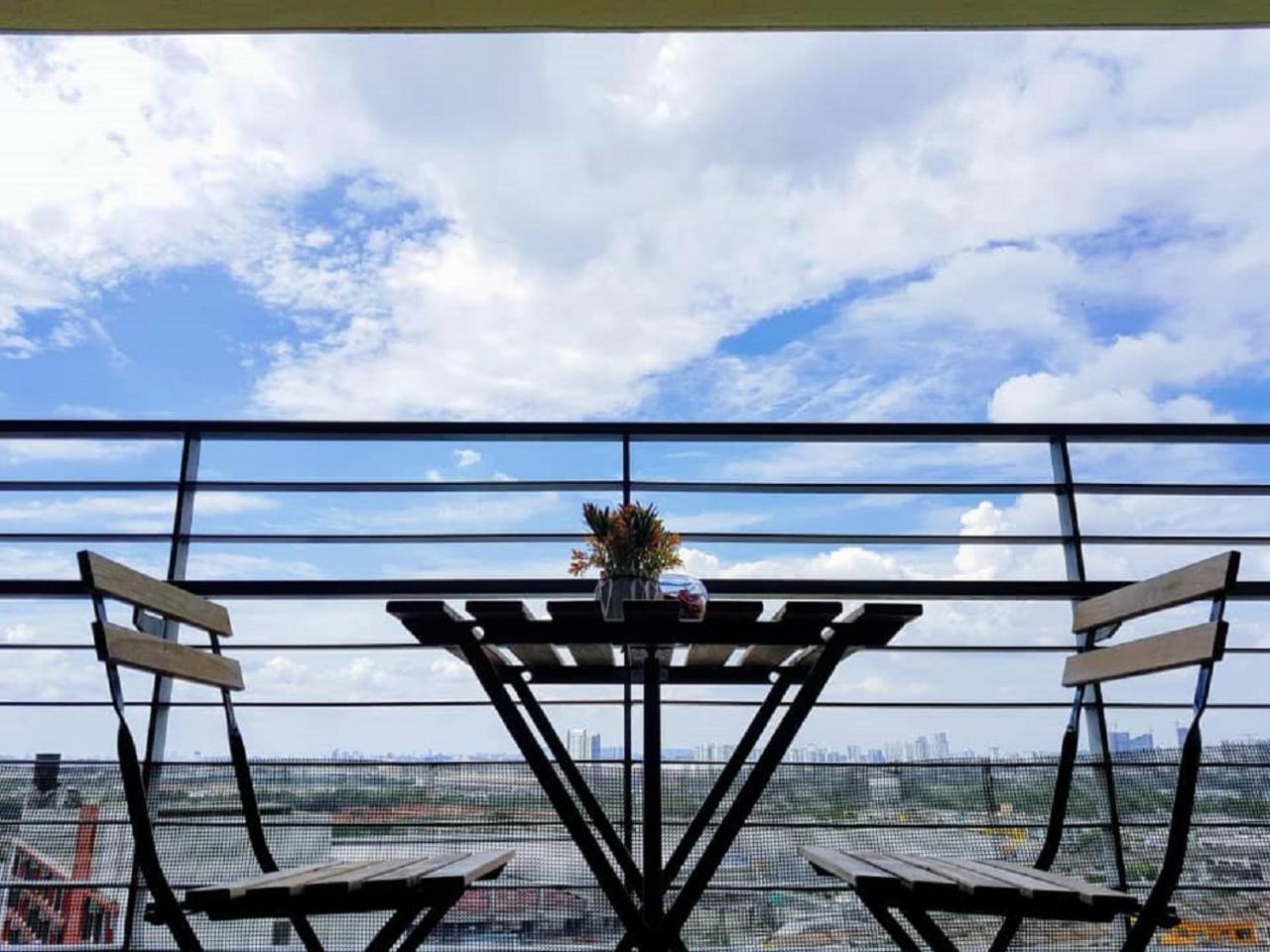 Puchong 8-12 Pax 5Min Lrt Cozy Apartment Ioi Mall Extérieur photo