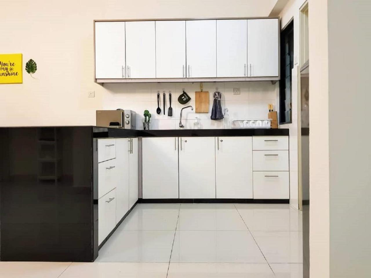 Puchong 8-12 Pax 5Min Lrt Cozy Apartment Ioi Mall Extérieur photo